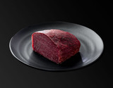 鏡山牧場『放牧黒毛和牛　熟成モモ（グラスフェッド）』 宮崎県産　 約500g　※冷凍